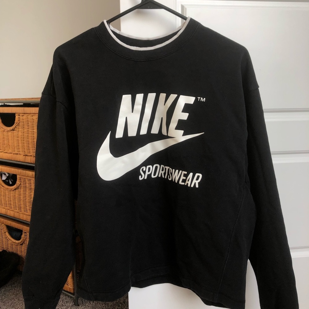 Medium Black Nike Sportswear Pullover